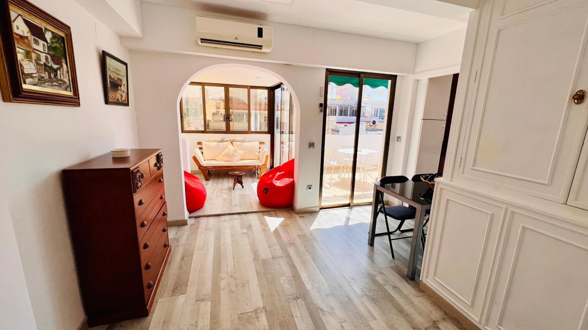 Apartamento Atico Con Vistas En El Casco Antiguo De Benidorm Exterior foto