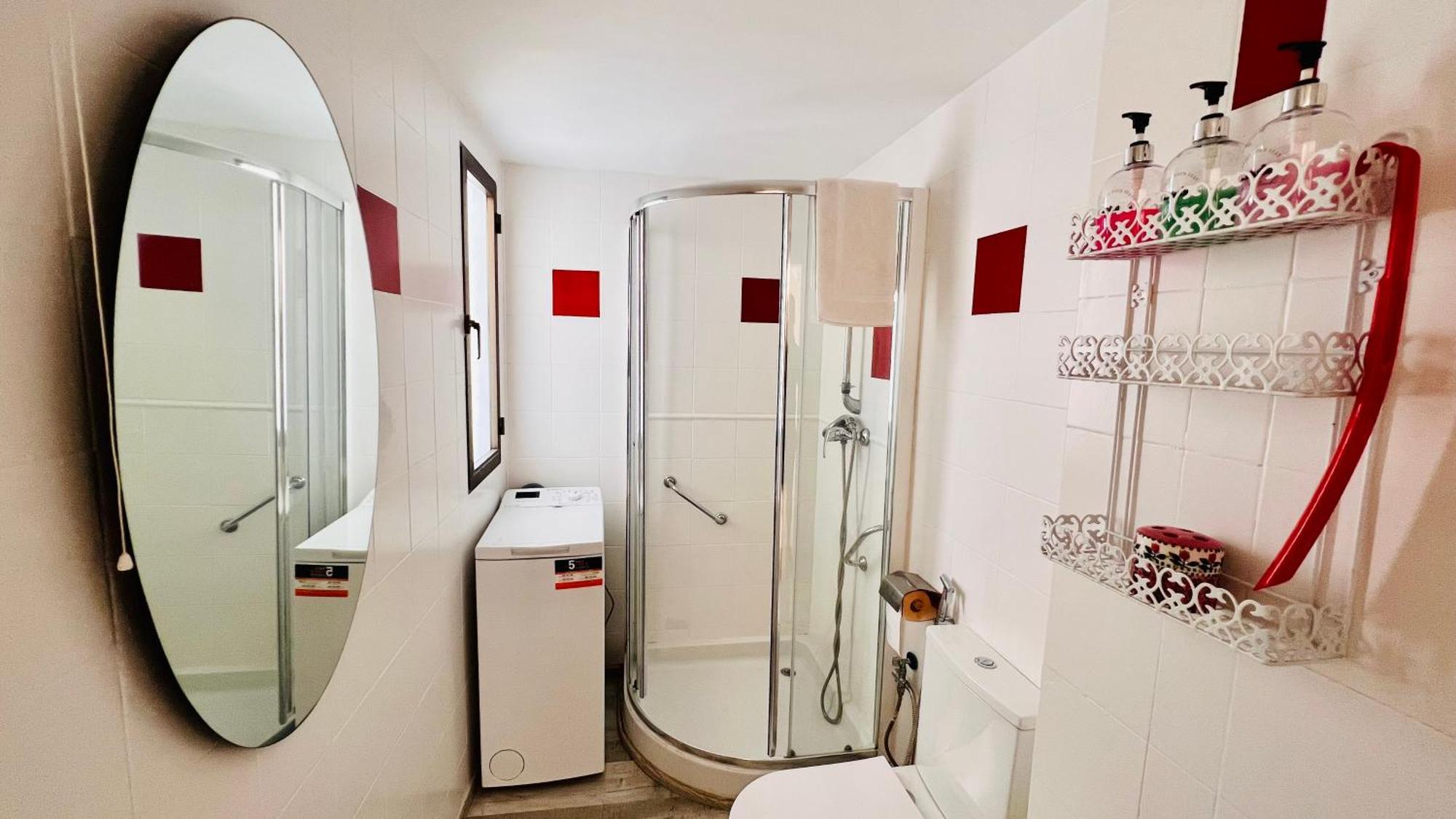 Apartamento Atico Con Vistas En El Casco Antiguo De Benidorm Exterior foto