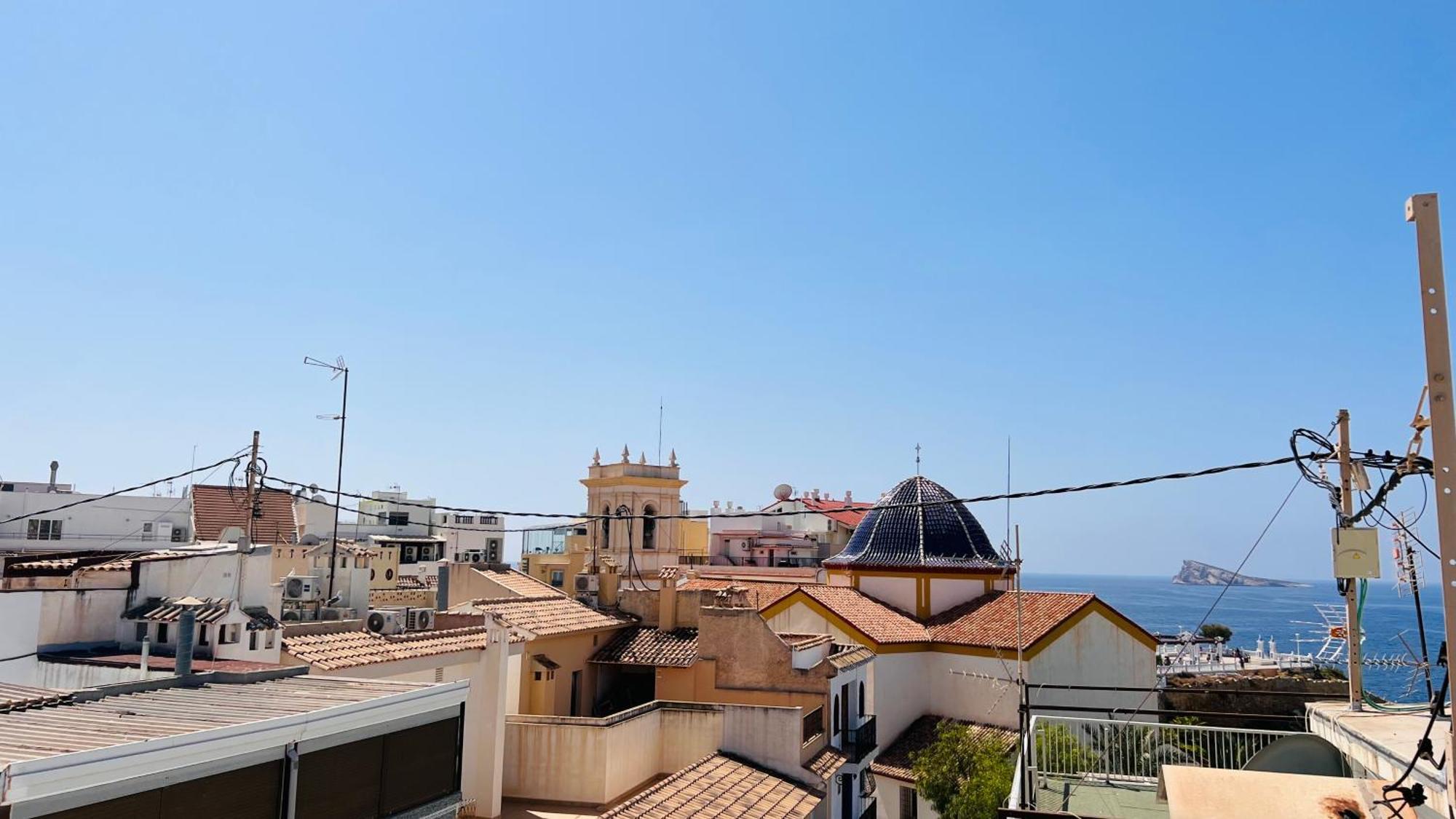 Apartamento Atico Con Vistas En El Casco Antiguo De Benidorm Exterior foto